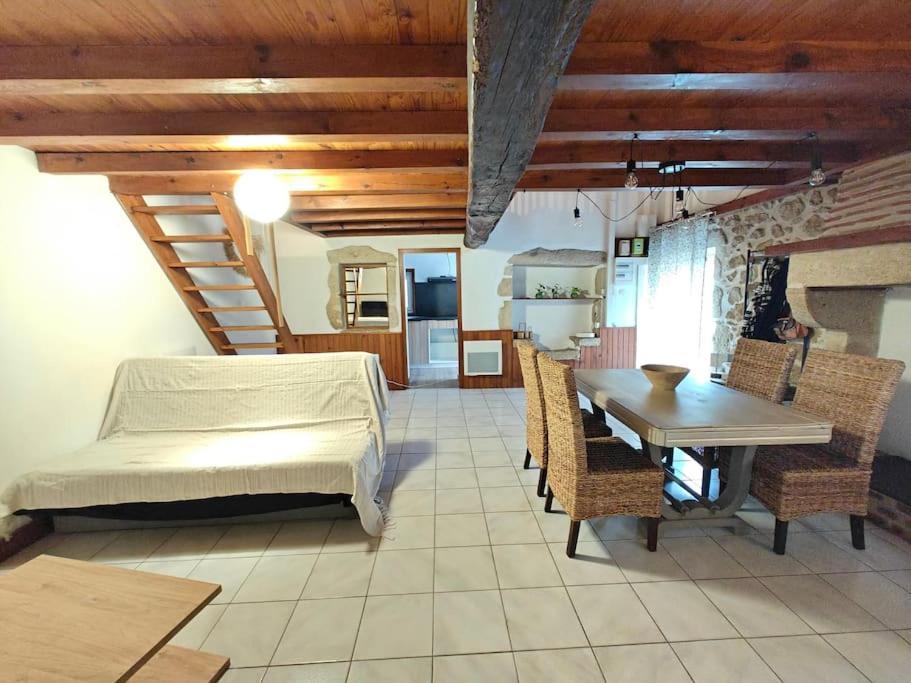 Logement Entier Style Chalet - 1 A 5 Pers - ลองกุง ภายนอก รูปภาพ